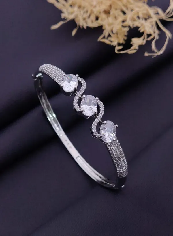 White_Metal_Premium_&_Elegant_Kada_For_Women