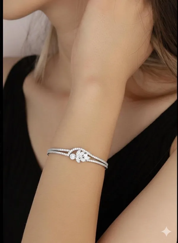 White_Metal_Premium_&_Elegant_Kada_For_Women