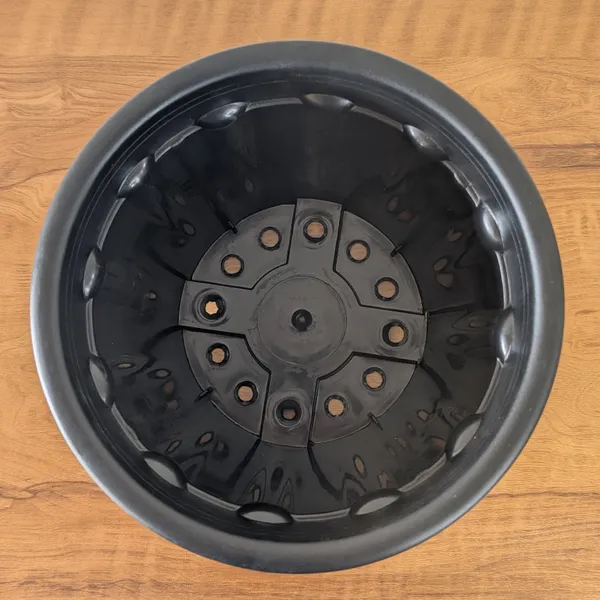 Pro_Nursery_Pot_UV_Resistant__10_In_Black_(pack_of_10)