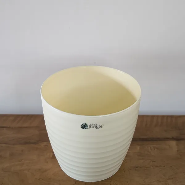 Decor_10_Beige_Pots_(Pack_Of_4)_(PLants_Not_Included)