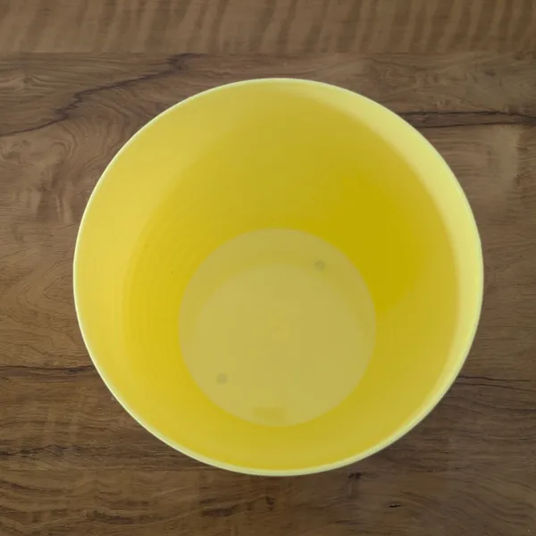 Decor_8_Yellow_pots_only__(Pack_Of_4)_(Plant_Not_Included)