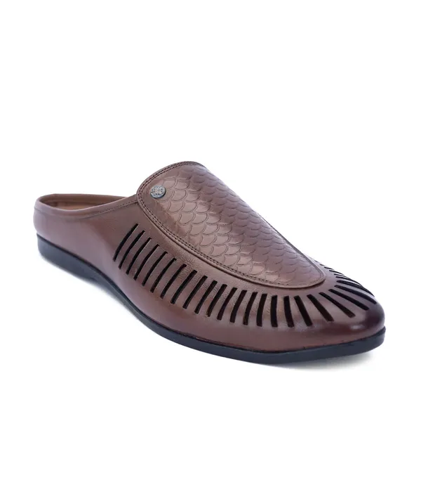 AX12_Brown_Men's_Premium_Leather_Ethnic_Juttis