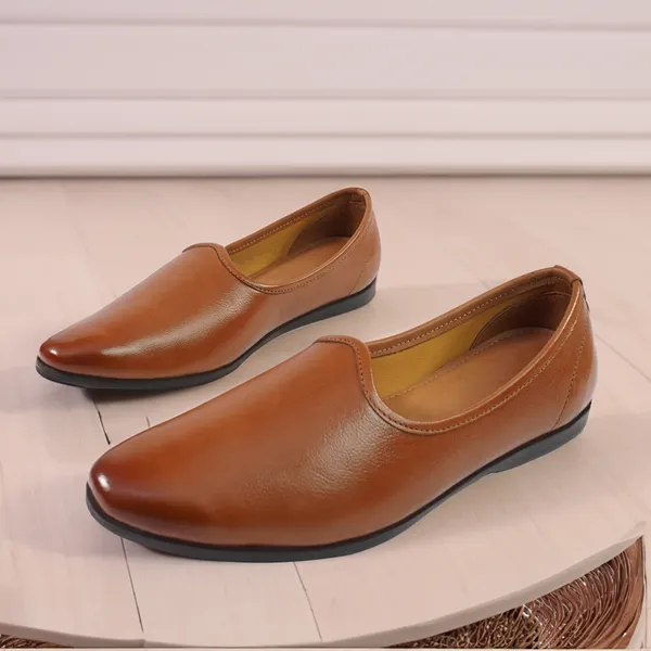 AX14_Tan_Men's_Premium_Leather_Ethnic_Juttis