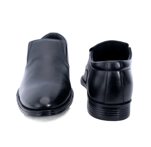 AX4_Black_Men's_Premium_Leather_Semi-Formal_Shoes