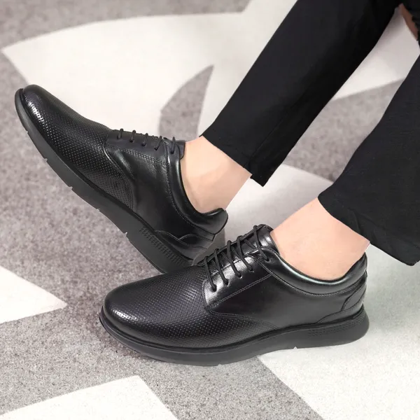AX17_Black_Men's_Premium_Leather_Casual_Shoes