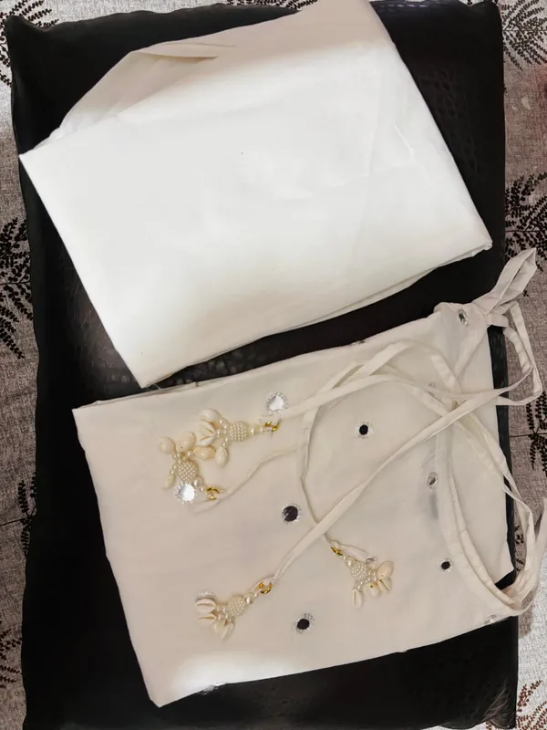 Mirror_Muse_Kurta_Set_–_Ivory_Cream