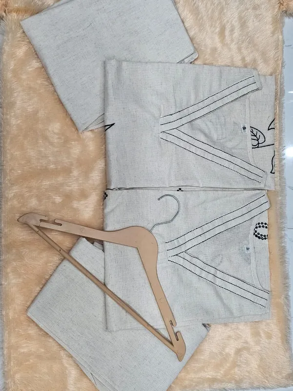 Ivory_Bloom_Kurta_Set