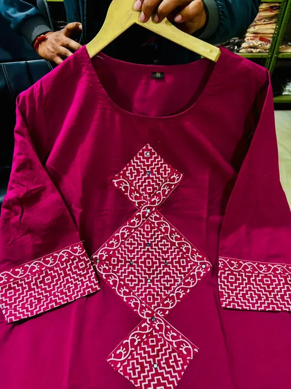 Heritage_Motif_Kurta_Set_–_Plum