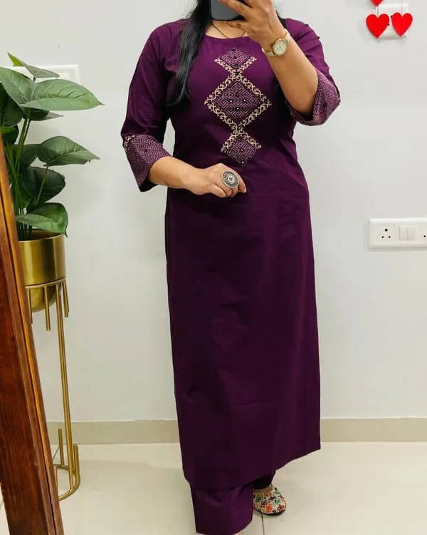 Heritage_Motif_Kurta_Set_–_Plum