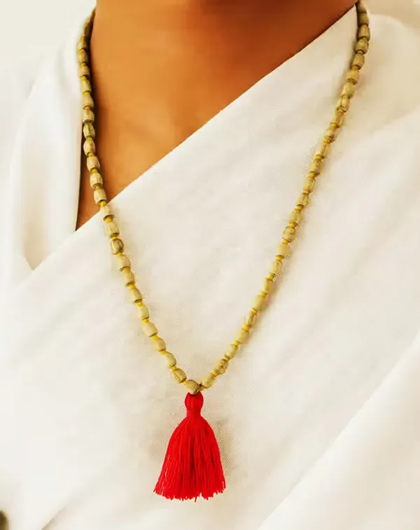 Sacred_Tulsi_Wood_Mala__For_Japa,_Devotion_&_Mind_Purification