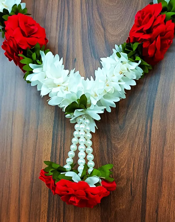 Red_Floral_Washable_Garland_Ritual_Decoration_for_Idols_&_Photo_Frames