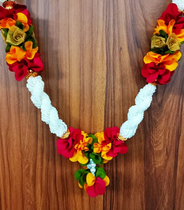 Pearl_&_Multicolor_Washable_Garland_(34)_Auspicious_Mandir_Decoration