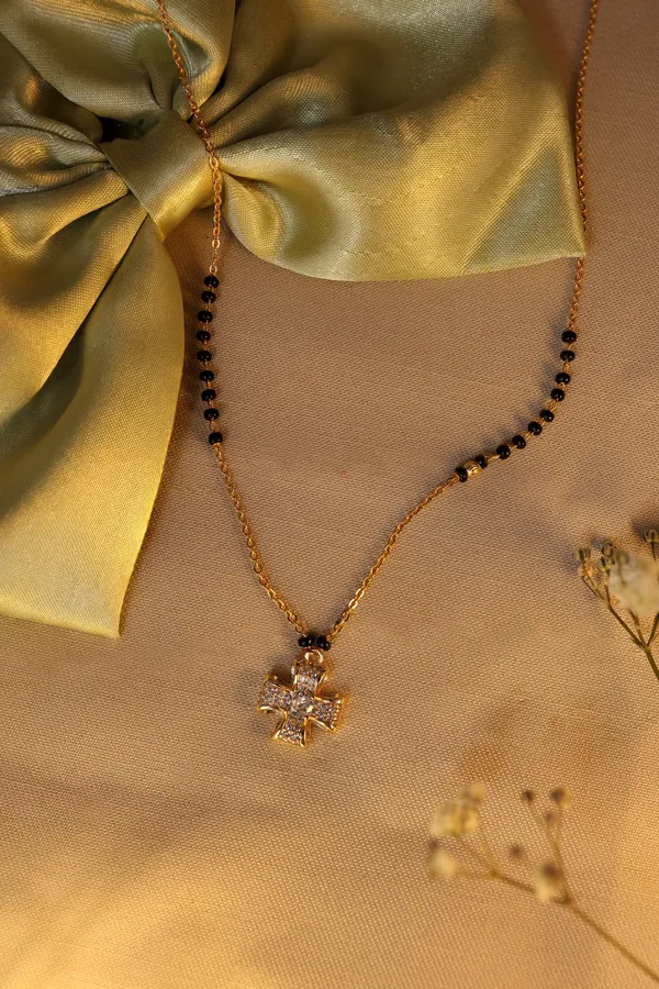 Anvi_-_Gold_Plated_Mangalsutra_Necklace_for_Women