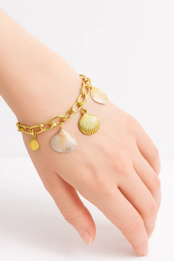 18K_Gold_Plated_Stainless_Steel_Seashell_Charm_Bracelet_Chain_With_Natural_Shell_Pendants_|_Anti-Tarnish,_Waterproof