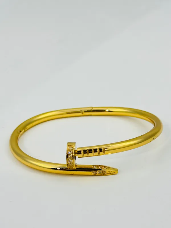 18K_Gold_Plated_Stainless_Steel_Nail_Design_Bracelet_With_Diamond_Accents_|_Anti-Tarnish,_Waterproof