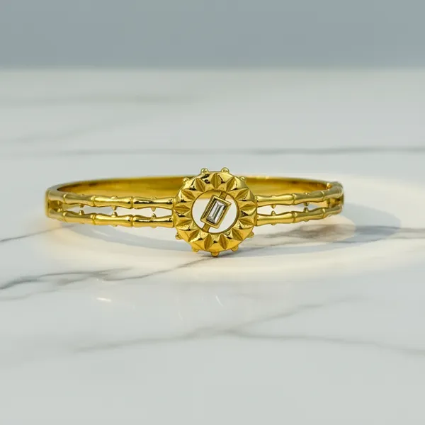 18K_Gold_Plated_Stainless_Steel_Sunburst_Design_Bracelet_With_Geometric_Crystal_Center_|_Anti-Tarnish,_Waterproof