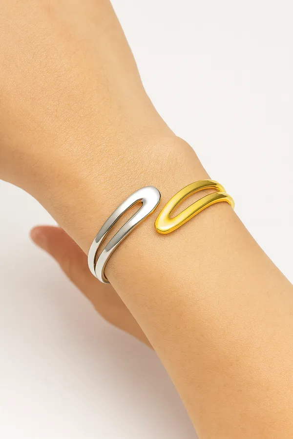 18K_Gold_Plated_Stainless_Steel_Dual-Tone_Bracelet_|_Anti-Tarnish_&_Waterproof
