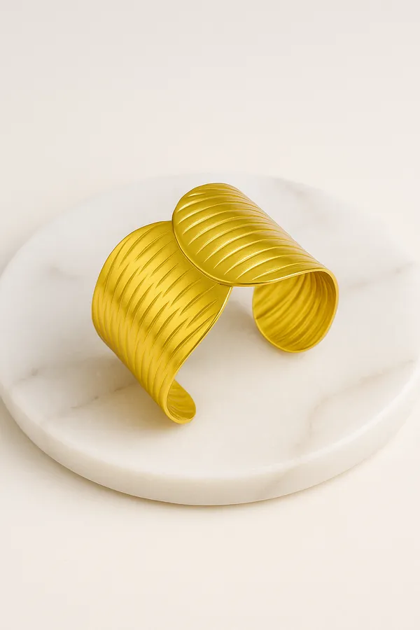 18K_Gold_Plated_Stainless_Steel_Wave-Textured_Cuff_Bracelet_|_Wide_Overlap_Design_|_Anti-Tarnish,_Waterproof