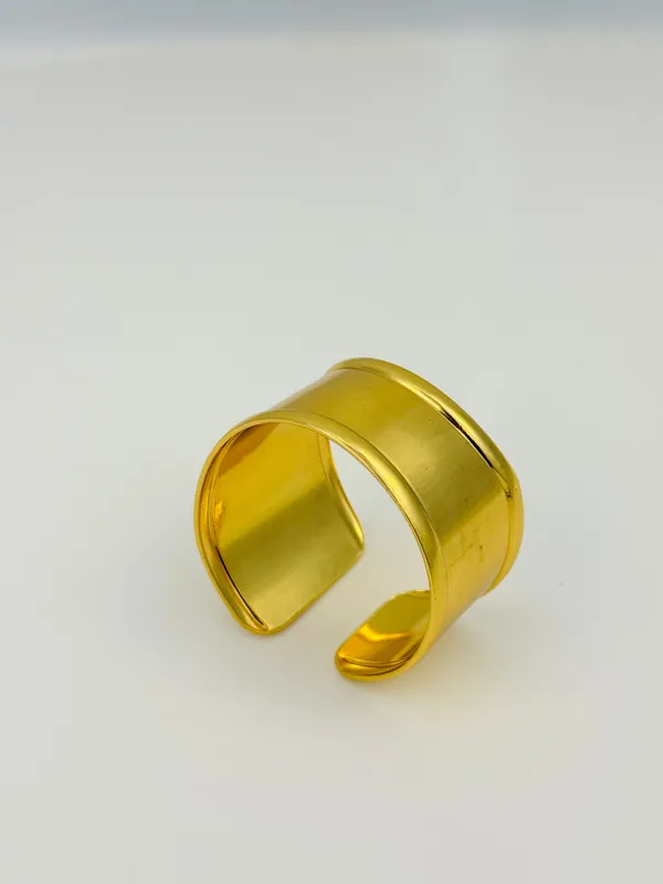 18K_Gold_Plated_Stainless_Steel_Wide_Plain_Cuff_Bracelet_|_Minimalist_Bold_Design_|_Anti-Tarnish,_Waterproof