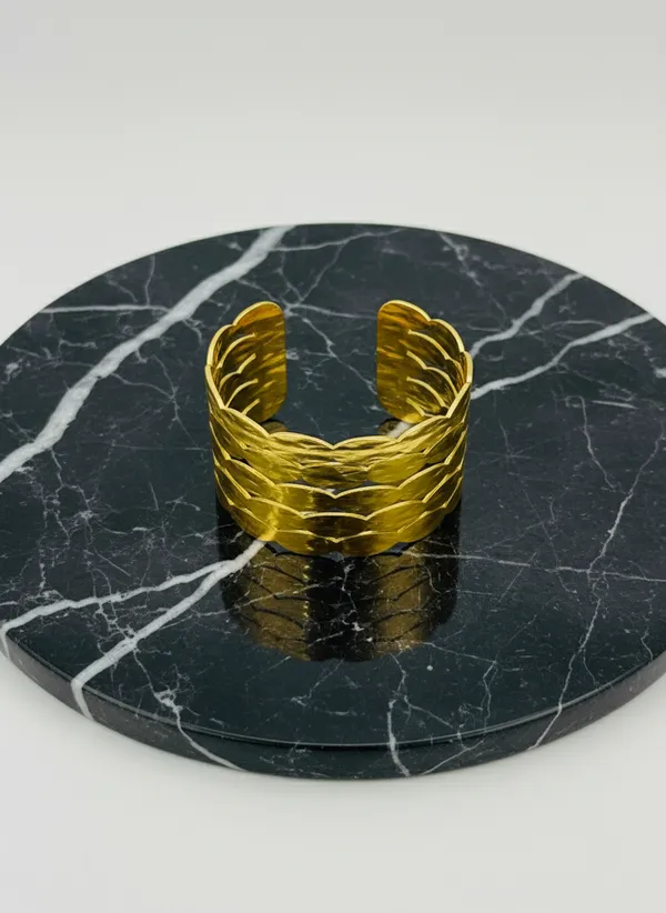 18K_Gold_Plated_Stainless_Steel_Braided_Cuff_Bracelet_|_Woven_Overlap_Design_|_Anti-Tarnish,_Waterproof