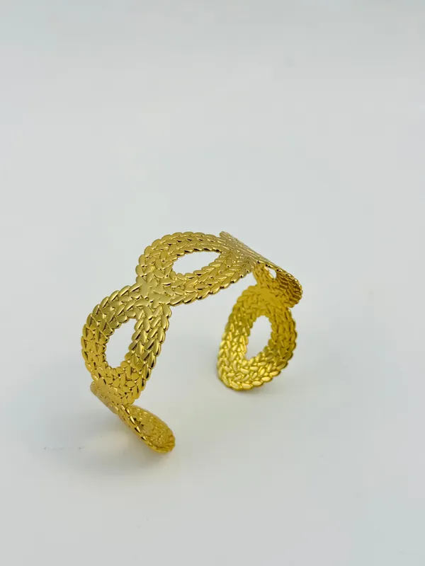 18K_Gold_Plated_Stainless_Steel_Textured_Woven_Cuff_Bracelet_|_Anti-Tarnish_&_Waterproof