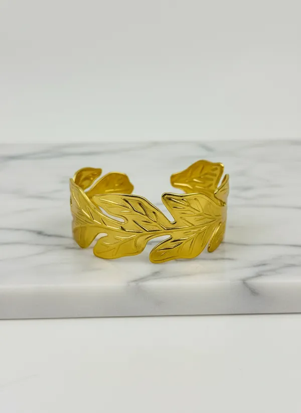 18K_Gold_Plated_Stainless_Steel_Leaf_Motif_Cuff_Bracelet_|_Anti-Tarnish,_Waterproof_&_Adjustable