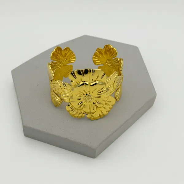 18K_Gold_Plated_Stainless_Steel_Bold_Floral_Cuff_Bracelet_|_Anti-Tarnish,_Waterproof_&_Adjustable