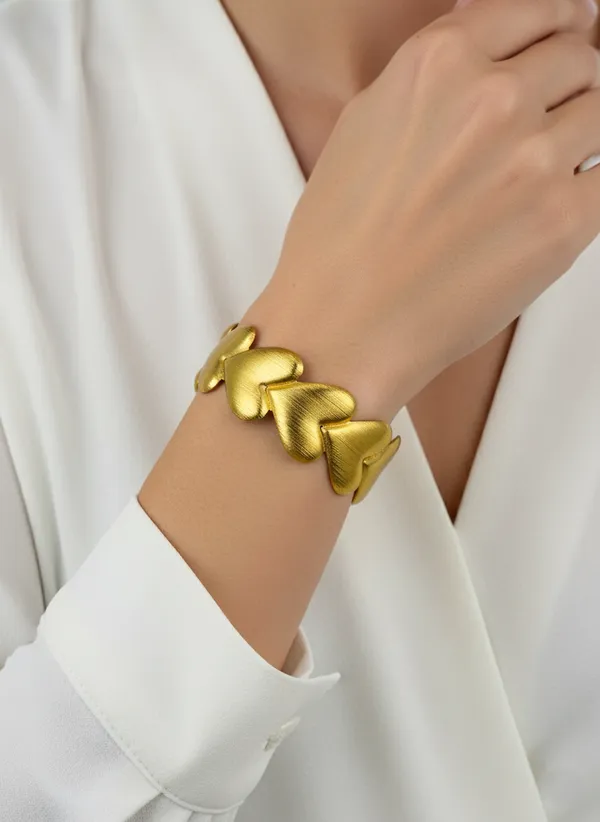 18K_Gold_Plated_Stainless_Steel_Golden_Heart_Cuff_Bracelet_|_Anti-Tarnish,_Waterproof_&_Adjustable