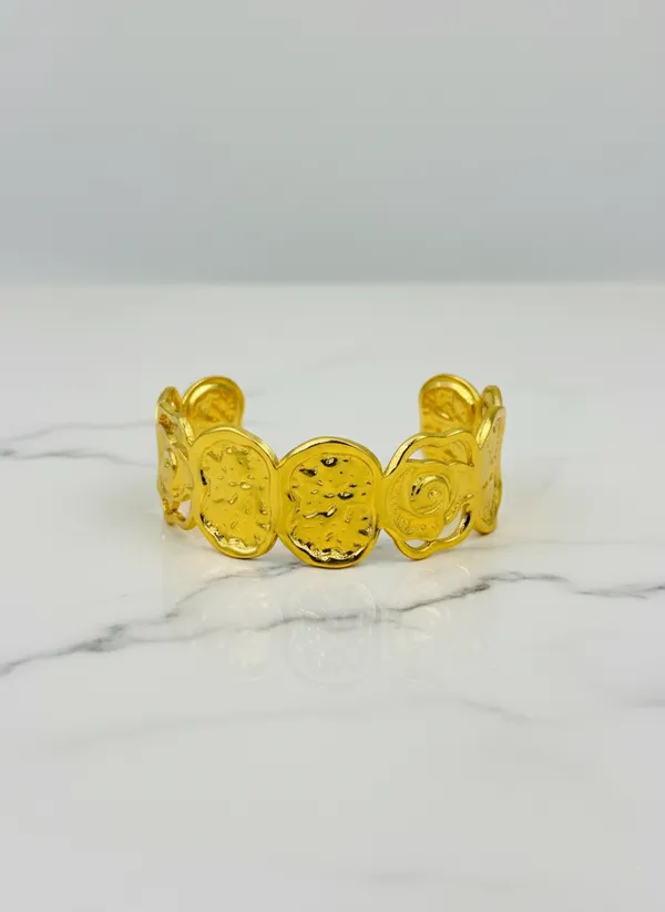 18K_Gold_Plated_Stainless_Steel_Textured_Disc_Cuff_Bracelet_|_Anti-Tarnish,_Waterproof_&_Adjustable