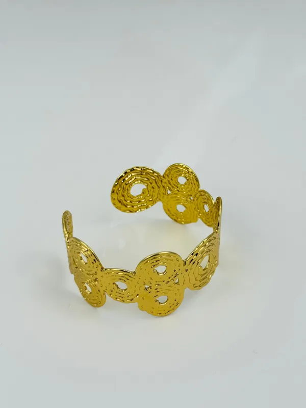 18K_Gold_Plated_Stainless_Steel_Textured_Spiral_Cuff_Bracelet_|_Anti-Tarnish,_Waterproof_&_Adjustable