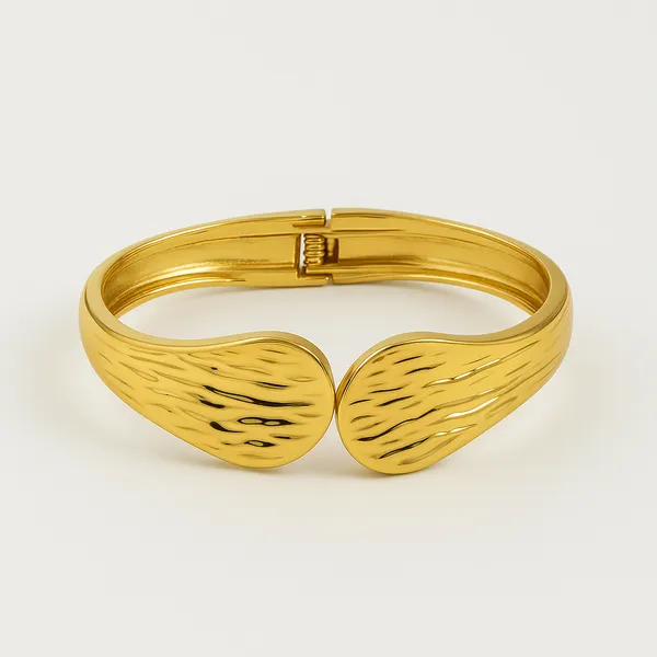 18K_Gold_Plated_Textured_Bracelet_Anti-Tarnish,_Waterproof,_Designer_Jewellery