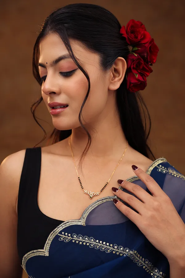 Charvi_-_Gold_Plated_Mangalsutra_Necklace_for_Women