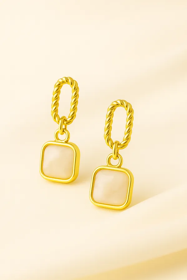 Golden_Bloom_With_White_Pearl_For_Women