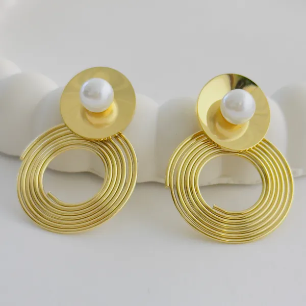 Golden_Orbit_Pearl_Hoop_Earrings_For_Women