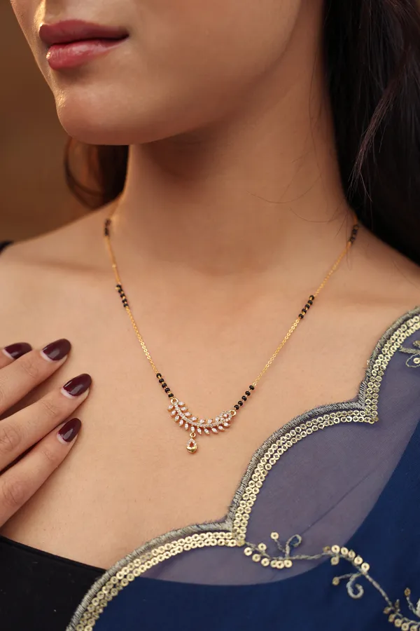 Ishita_-_Gold_Plated_Mangalsutra_Necklace_for_Women
