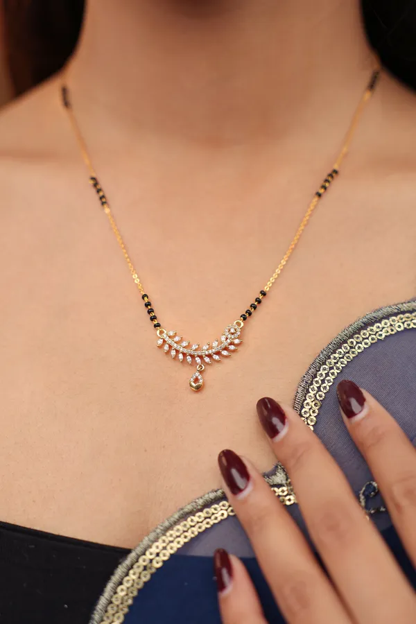 Ishita_-_Gold_Plated_Mangalsutra_Necklace_for_Women