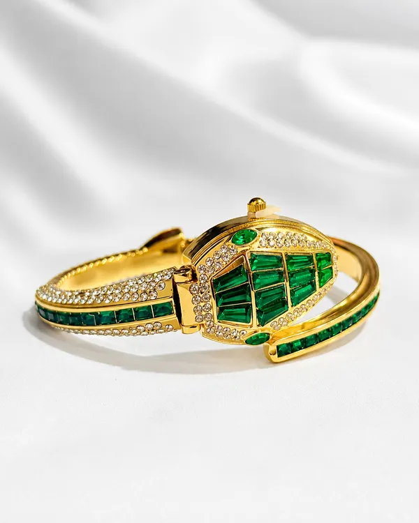 Luxury_Hidden_Dial_Green_Crystal_Snake_Bracelet_Watch_for_Women_|_Designer_Serpent_Style_Bangle_Watch_|_Premium_Jewelry_Watch