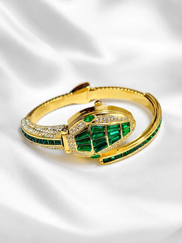 Luxury_Hidden_Dial_Green_Crystal_Snake_Bracelet_Watch_for_Women_|_Designer_Serpent_Style_Bangle_Watch_|_Premium_Jewelry_Watch