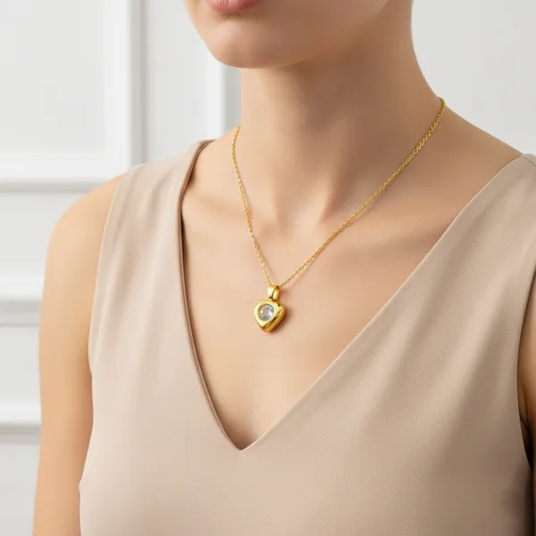 Golden_Delicate_Glow_Chain_With_Charm_For_Women