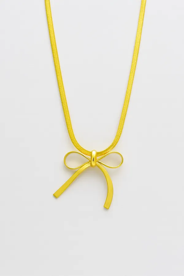 Golden_Bow_Charm_Necklace_For_Women