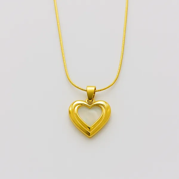 Golden_Radiant_Heart_Chain_For_Women