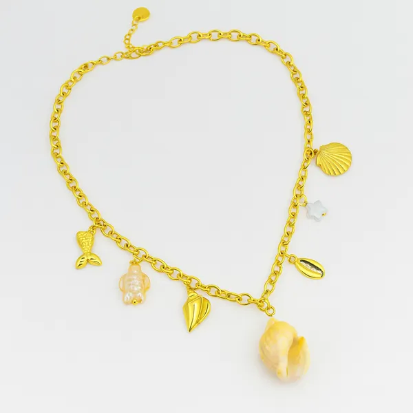 18K_Gold_Plated_Stainless_Steel_Seashell_Charm_Necklace_,_Waterproof_&_Anti-Tarnish