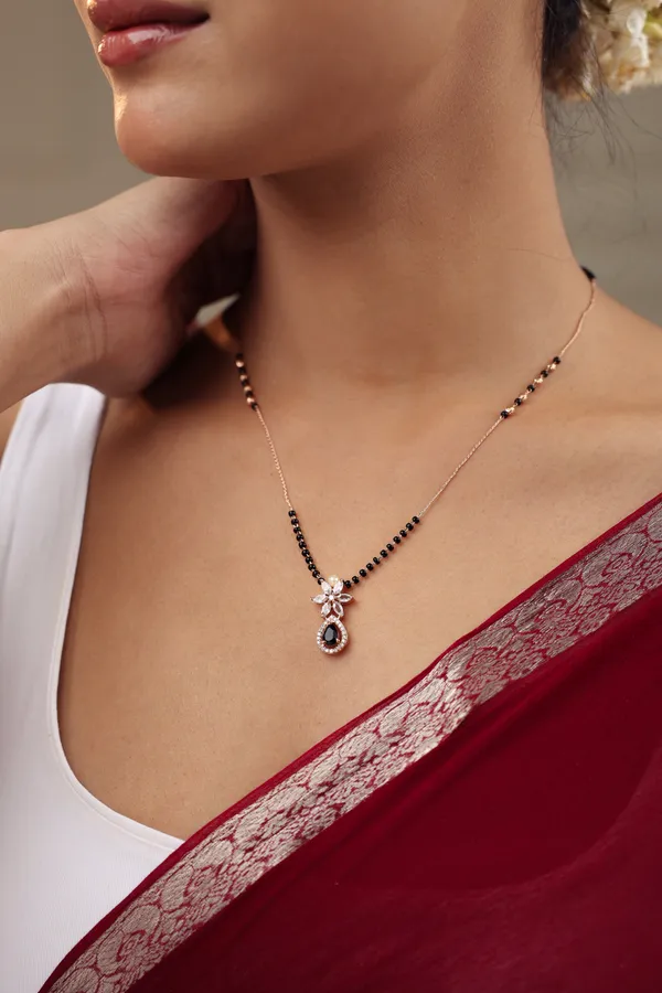 Pariha_-_Gold_Plated_Mangalsutra_Necklace_for_Women