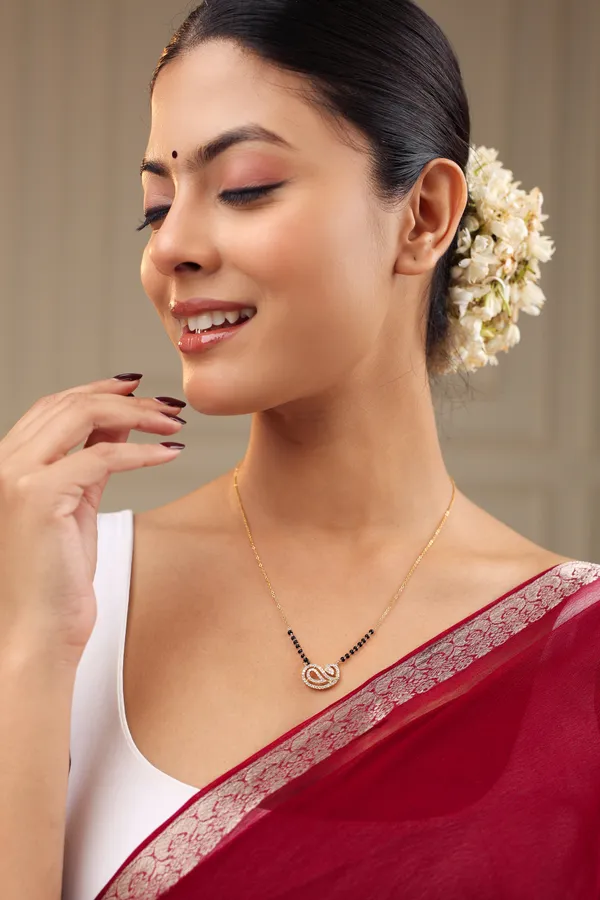 Ridhima_-_Gold_Plated_Mangalsutra_Necklace_for_Women