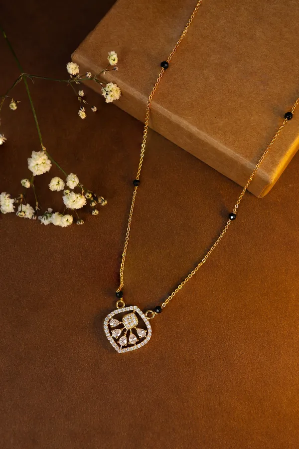 Suhani_-_Gold_Plated_Mangalsutra_Necklace_for_Women