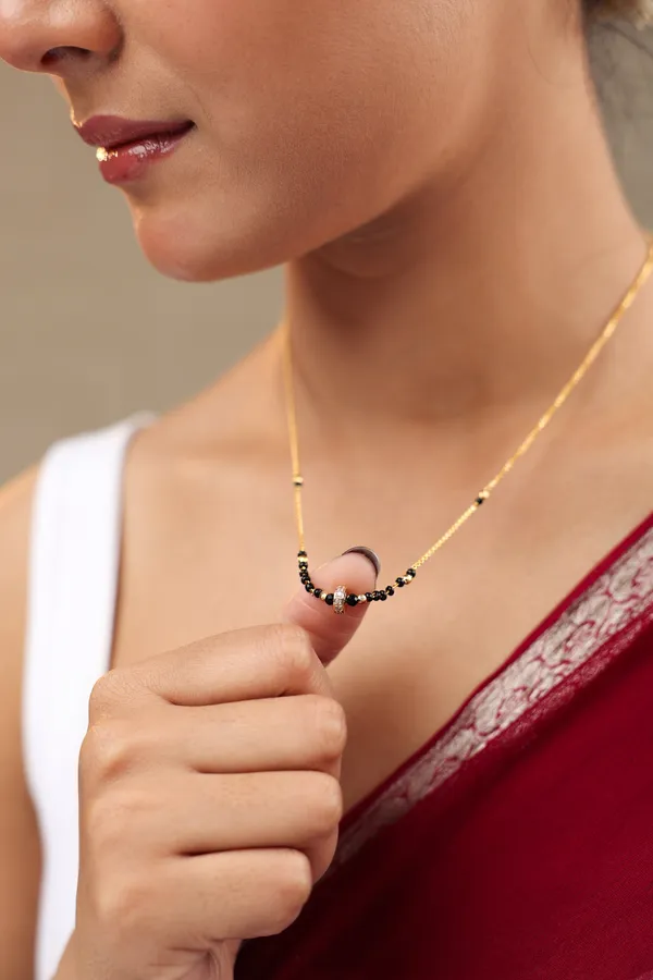 Vanya_-_Gold_Plated_Mangalsutra_Necklace_for_Women