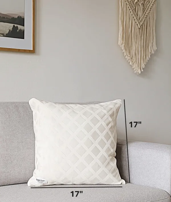 White_Velvet_Pillow_Cover_(H_17_X_W_17_In)
