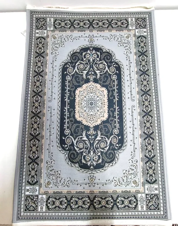 Multicolor_Polyester_&_Cotton_Luxury_Soft_Prayer_Mat_(H_50_X_W_32_In)