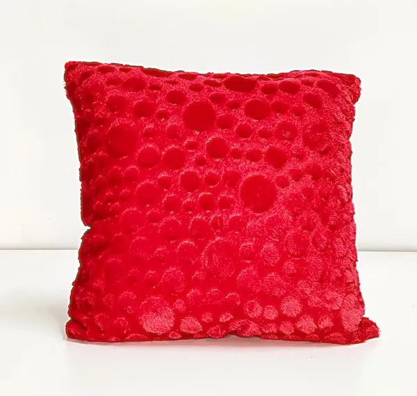 Red_Velvet_Pillow_Cover_(H_17_X_W_17_In)
