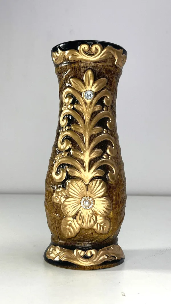 Brown_Ceramic_Premium_Vase_For_Home_Decor_(H_12_X_W_4.5_In)